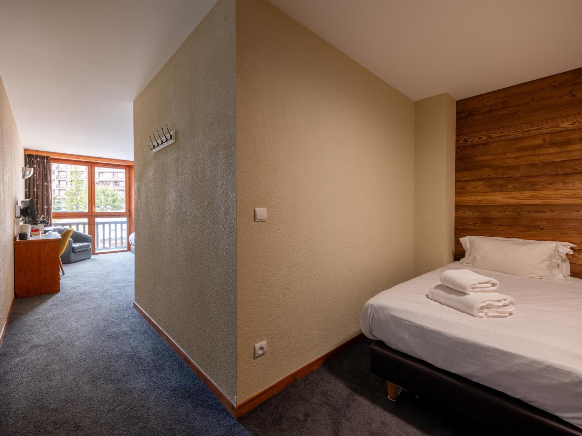 Chalet Hotel Ducs De Savoie Val-d'Isere Exterior photo